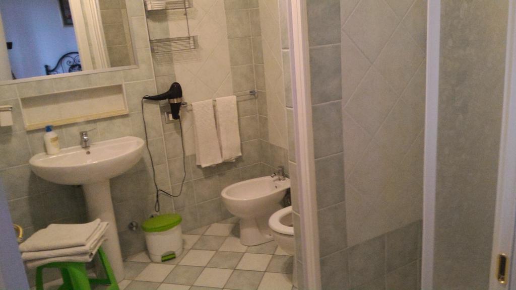 Villa San Nicola B&B Follonica Szoba fotó